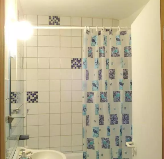 Charleroi Apartotel Des Jardins De La Fontaine Qui Bout