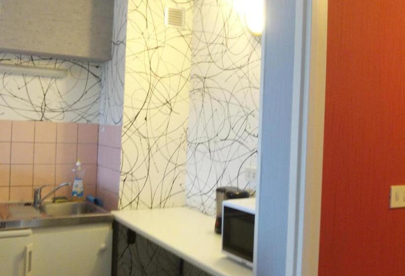 Charleroi Apartotel Des Jardins De La Fontaine Qui Bout