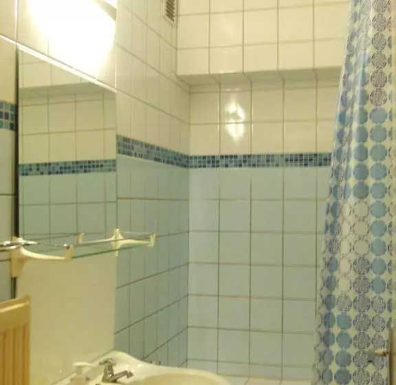 Charleroi Apartotel Des Jardins De La Fontaine Qui Bout