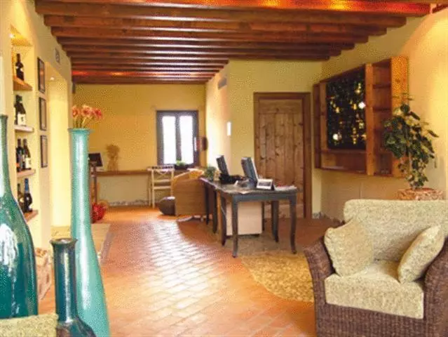 Hotelli Agriturismo Fossa Mala
