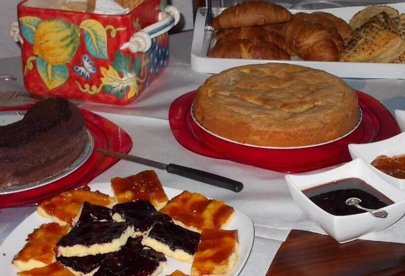 호텔 Agriturismo Le Rondini Di San Bartolo