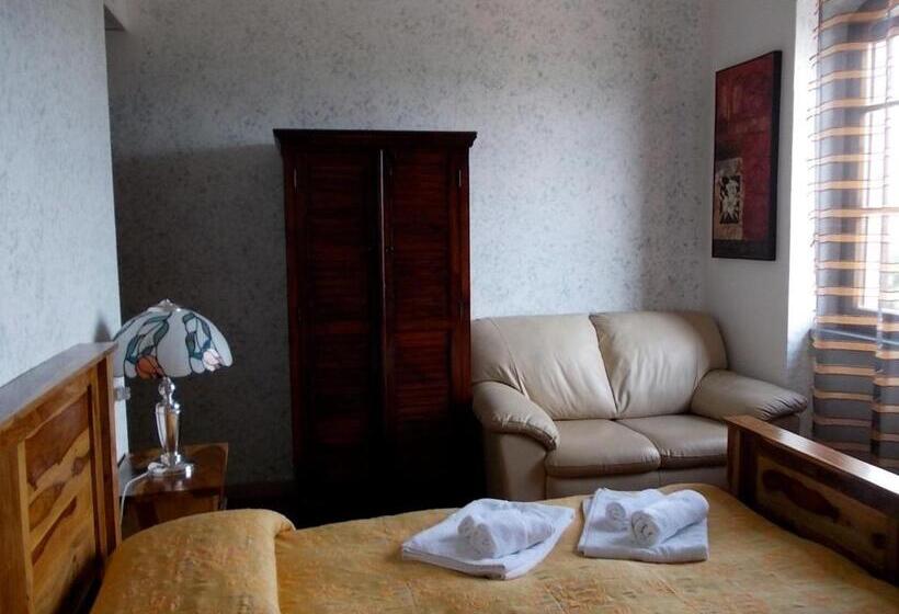 호텔 Agriturismo Le Rondini Di San Bartolo