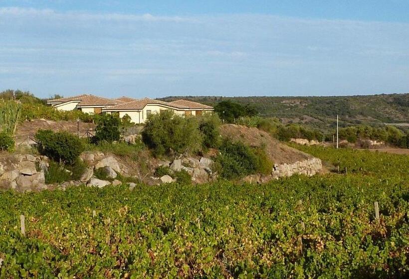 Отель Agriturismo Su Solianu