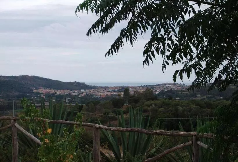 ホテル Agriturismo Su Solianu