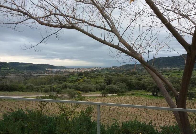 Отель Agriturismo Su Solianu
