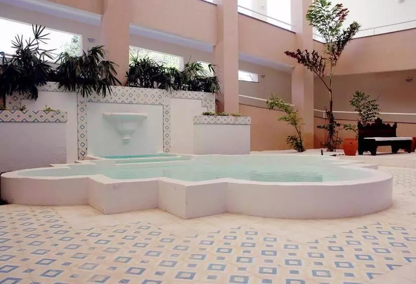 ホテル Bahia Plaza