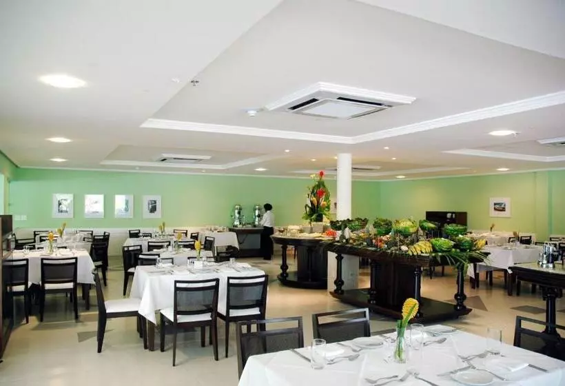 ホテル Bahia Plaza