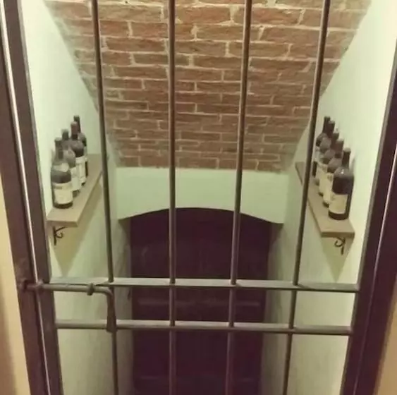 هتل La Cascina Del Castello