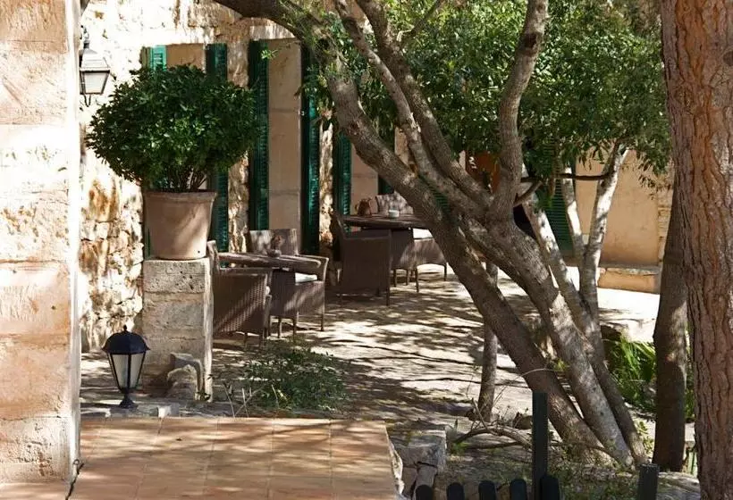 Majatalo El Encinar De Arta