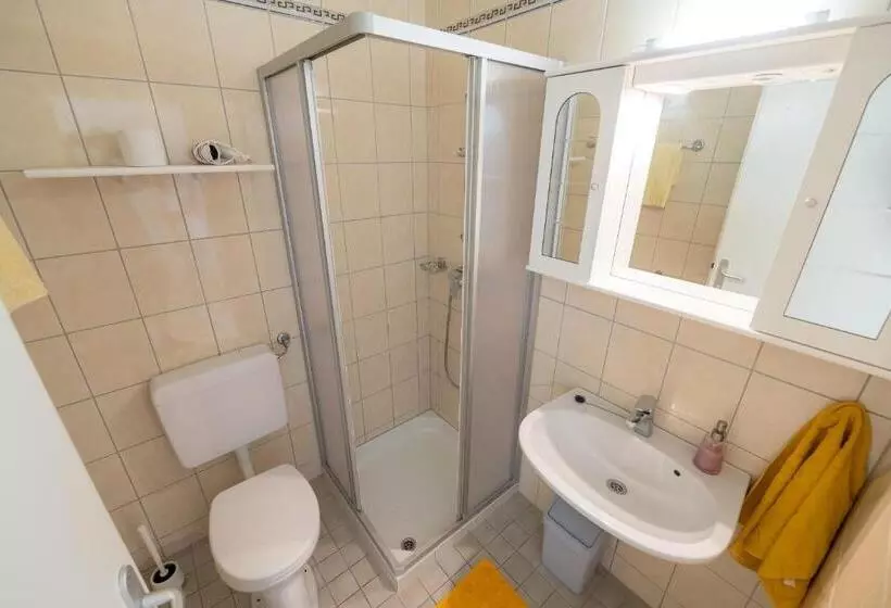 ペンション Gästehaus Elfriede