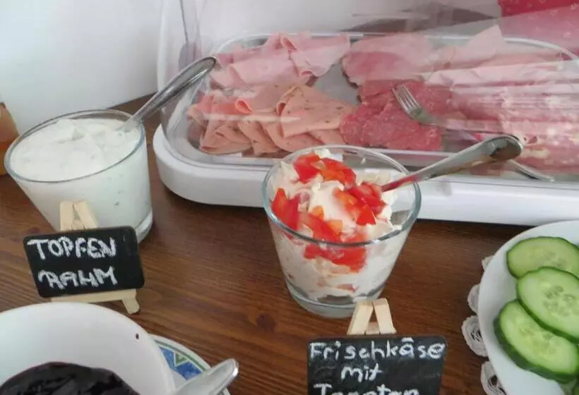 ペンション Gästehaus Elfriede