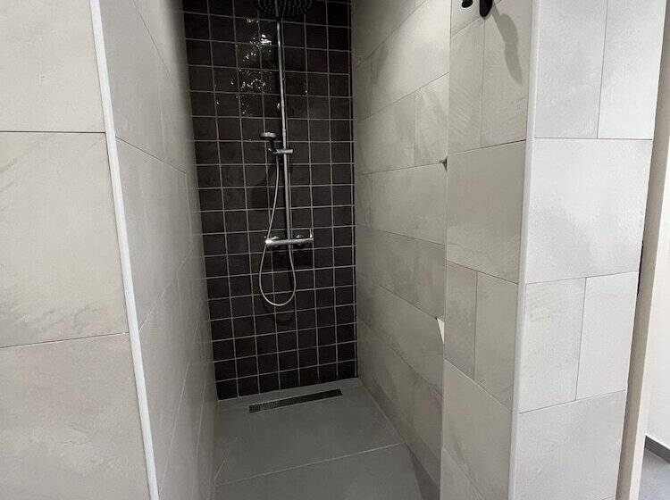 膳宿费 Hostal Tarres