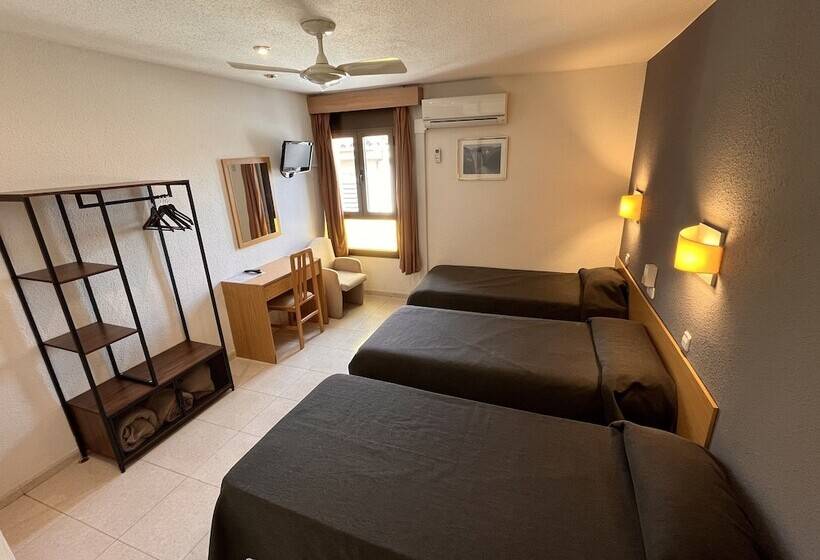 膳宿费 Hostal Tarres