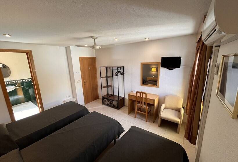 膳宿费 Hostal Tarres