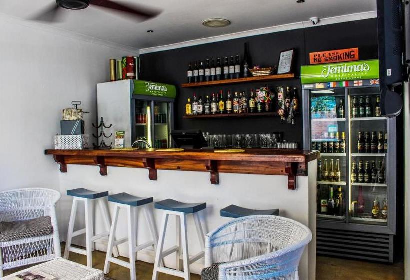 פנסיון Jemima's Hospitality, Bunker On Bailie