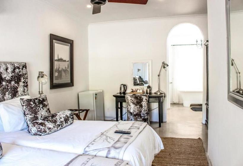 פנסיון Jemima's Hospitality, Bunker On Bailie