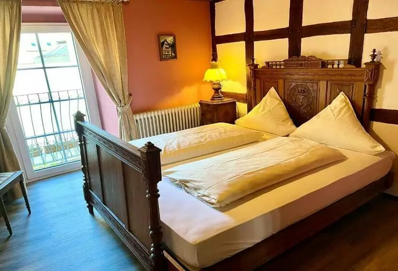 ペンション Mosel Landhaus Hotel Oster
