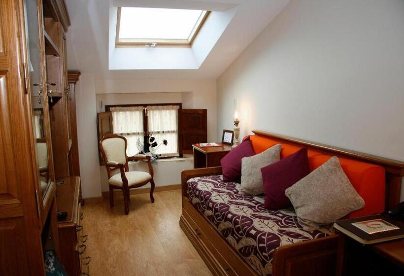 پانسیون Posada Los Gallos