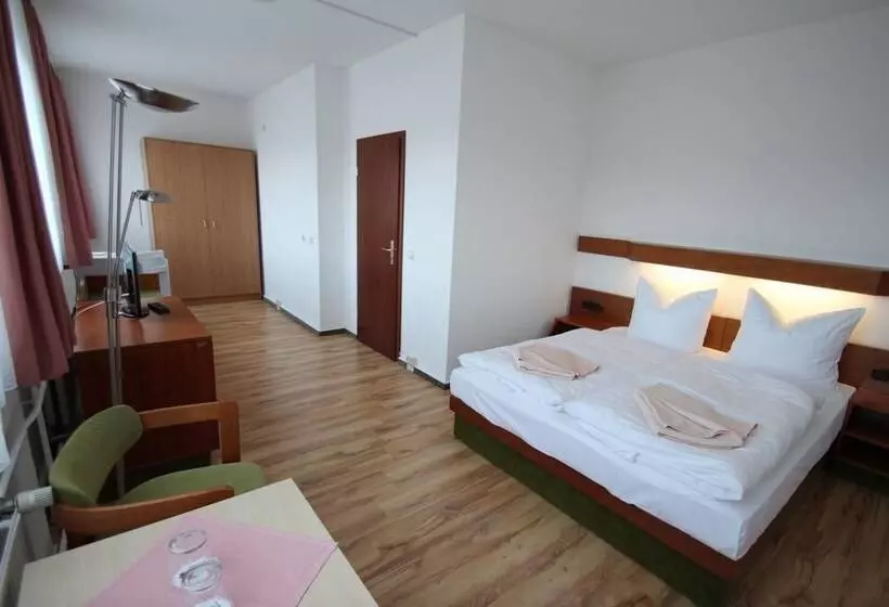 ペンション Schlafhaus Dünenweg 16