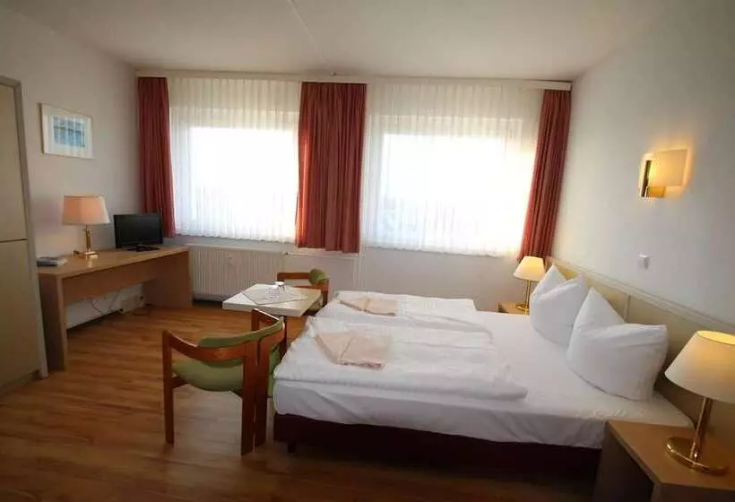 ペンション Schlafhaus Dünenweg 16