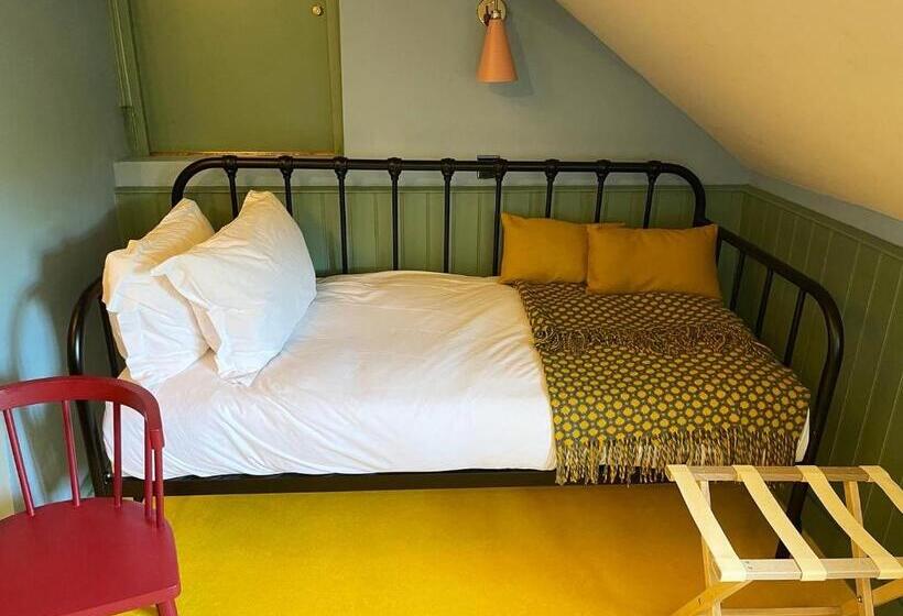 膳宿费 Sculthorpe Mill