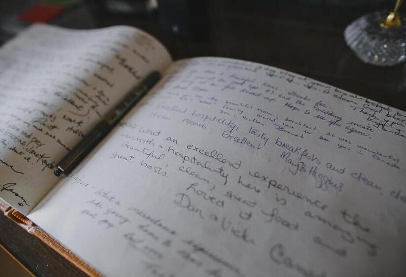 ペンション Strand House