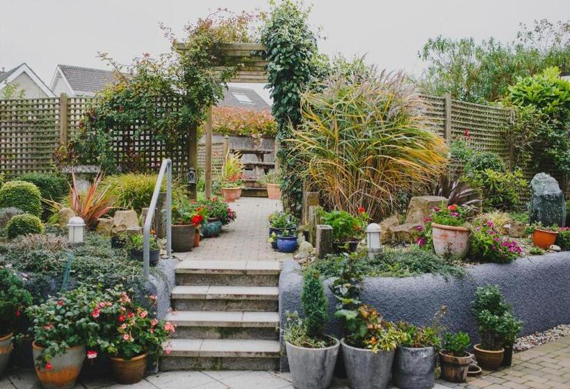 ペンション Strand House