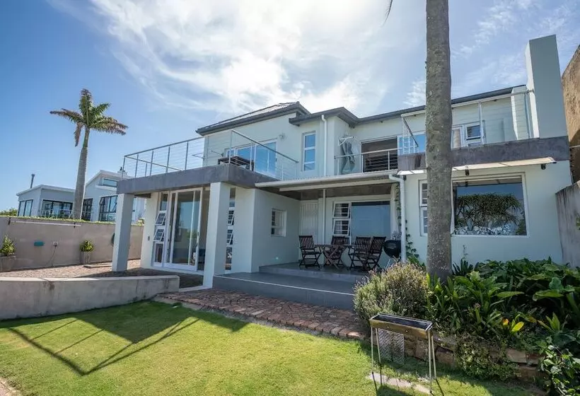 Majatalo The Lookout Guest House