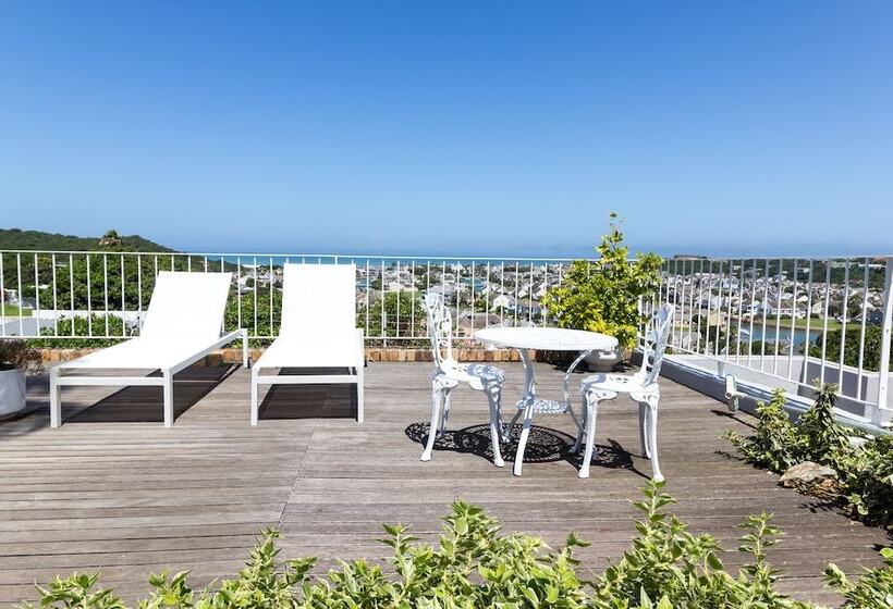 פנסיון The Lookout Guest House