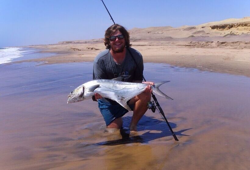 פנסיון The Lookout Guest House