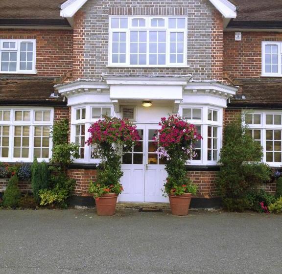 פנסיון The Royal Standard Guest House