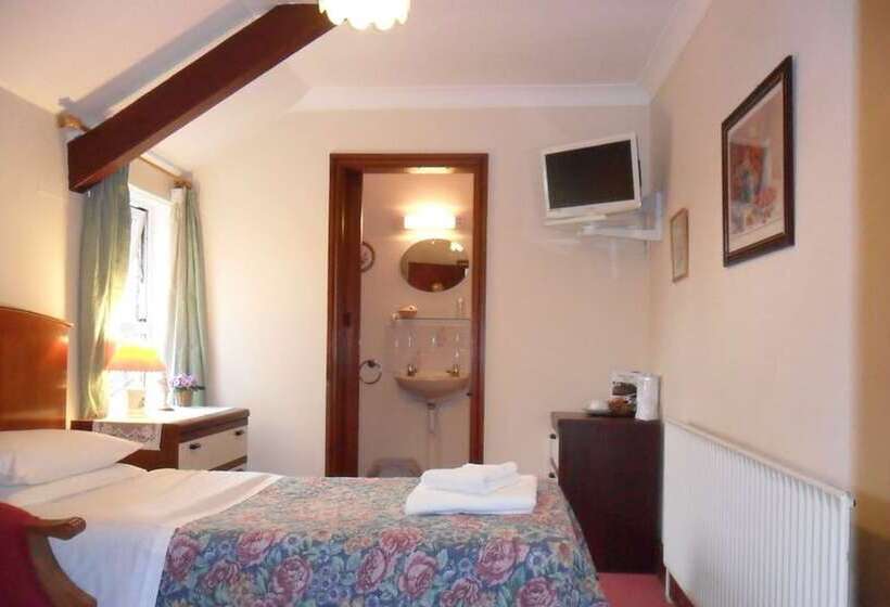 پانسیون Thorpe Lodge