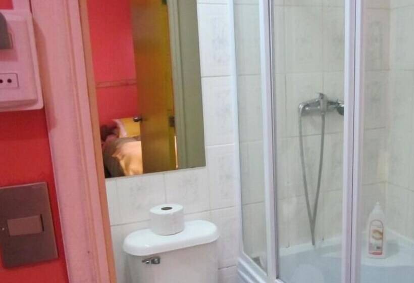 ユースホステル Hostal El Mirador