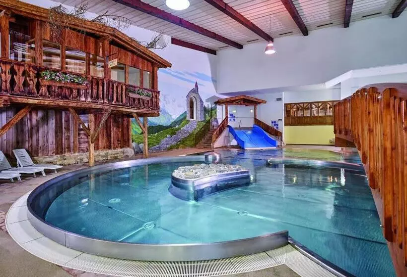 Apart Madeleine Superior Inklusive Summercard