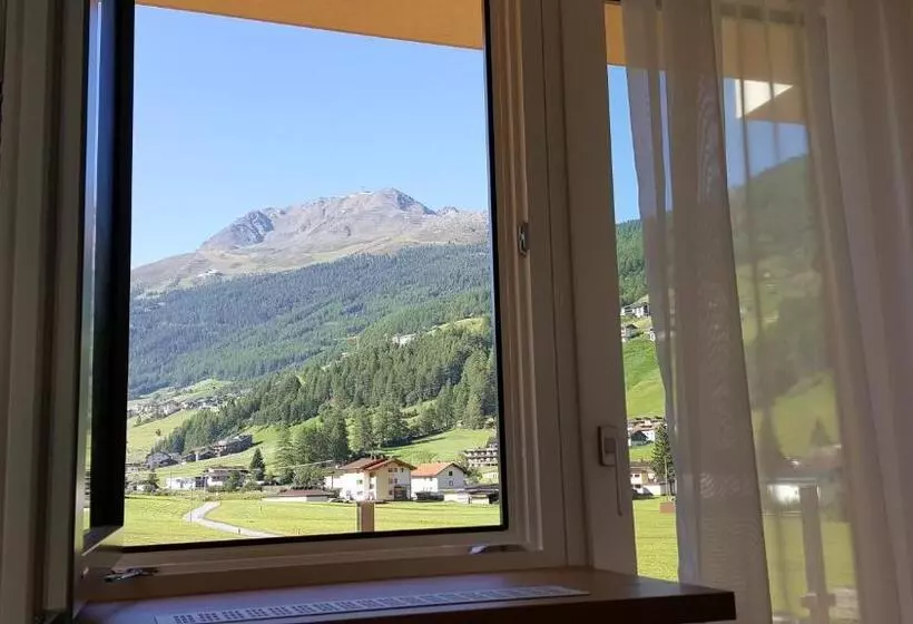 Apart Madeleine Superior Inklusive Summercard