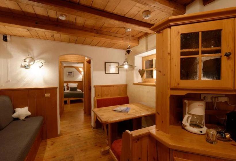 Hôtel 3 étoiles Restaurant Le Pilatus Courchevel