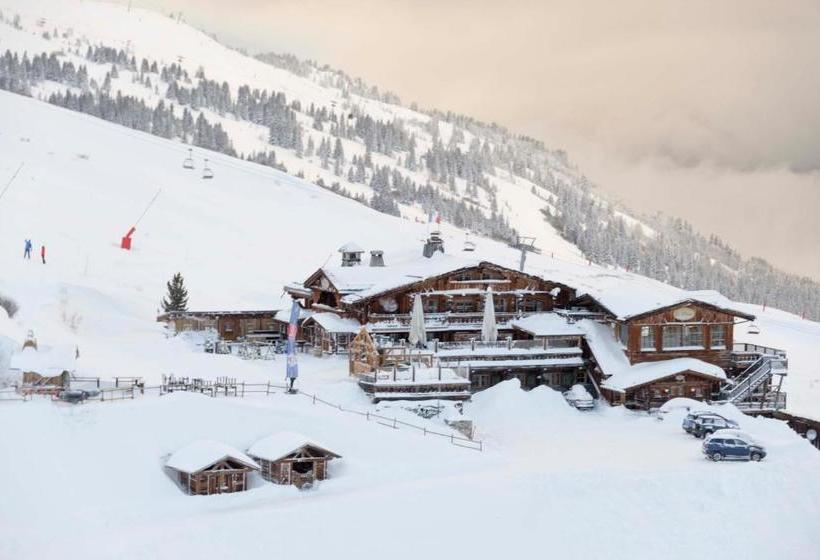 Hôtel 3 étoiles Restaurant Le Pilatus Courchevel