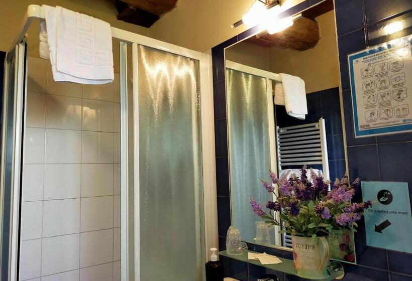 ホテル Agriturismo Fattoria Corte Roeli