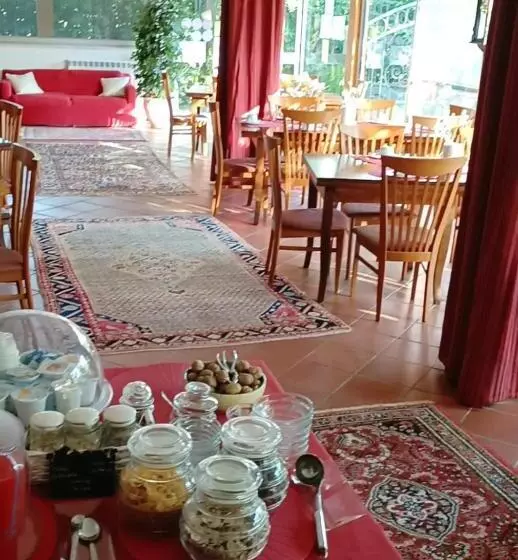 Hotelli Agriturismo Le Vedute