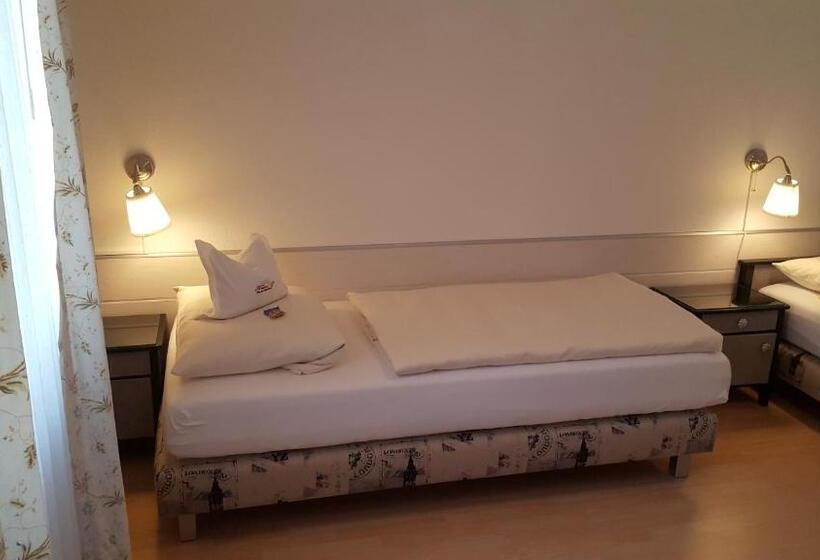 Pensão Gasthaus Zum Hirschen