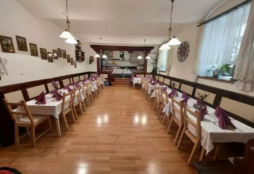 ペンション Gasthof Zur Post