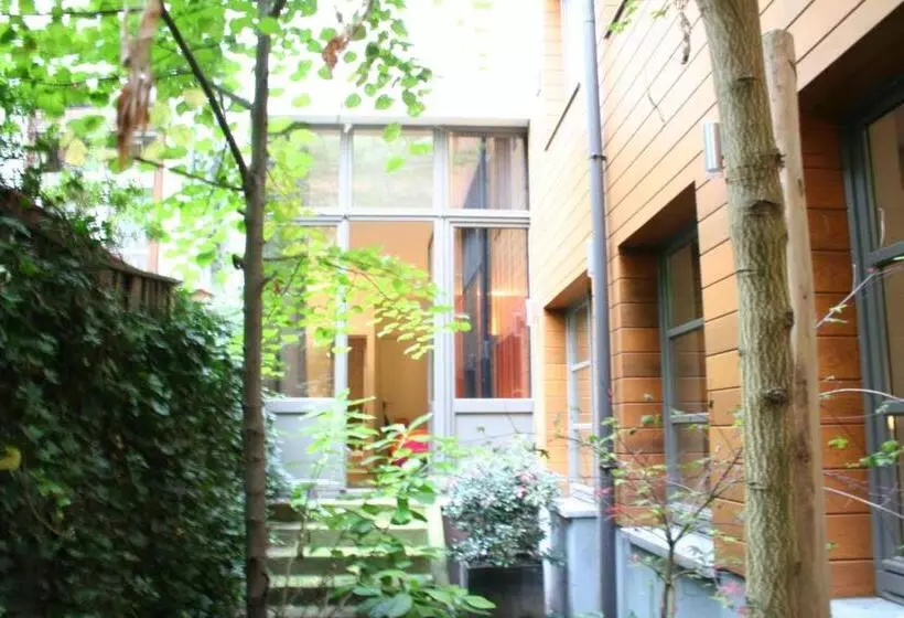 پانسیون Bxlroom Guesthouse