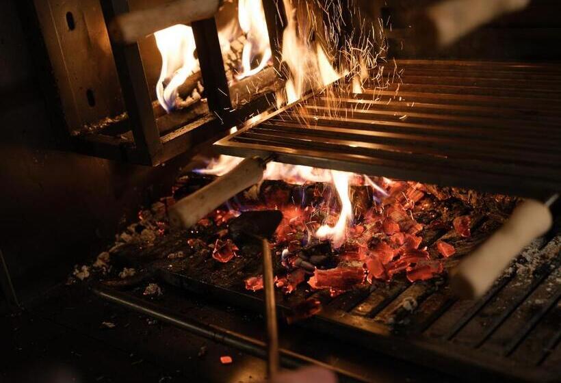 膳宿费 Guesthouse By The Rex