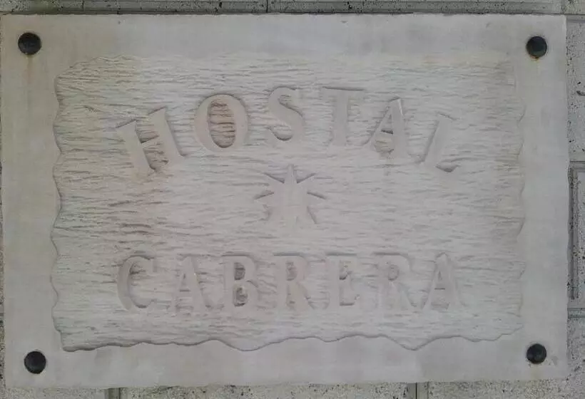 ペンション Hostal Cabrera