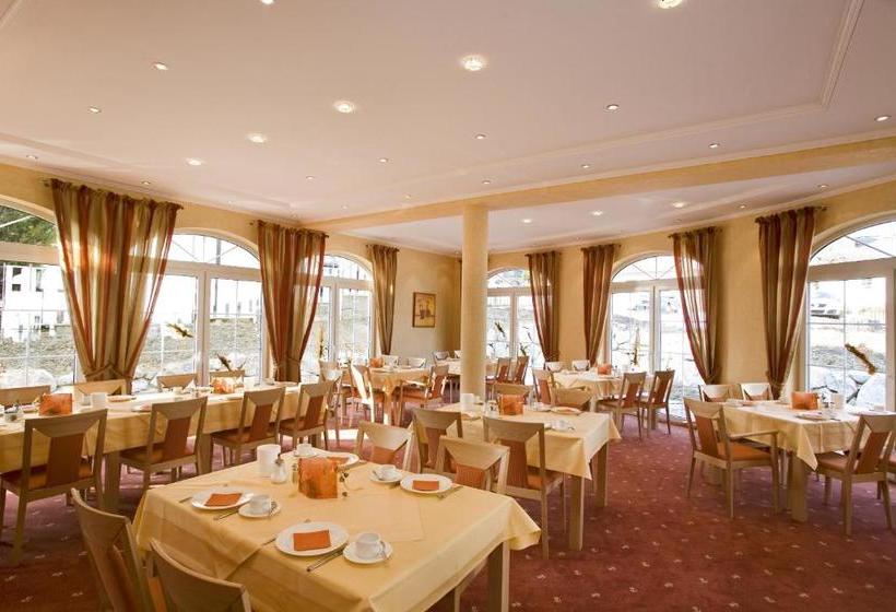 פנסיון Landhaus Bergkrone