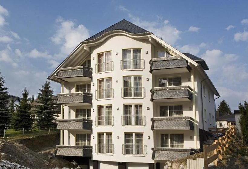 פנסיון Landhaus Bergkrone