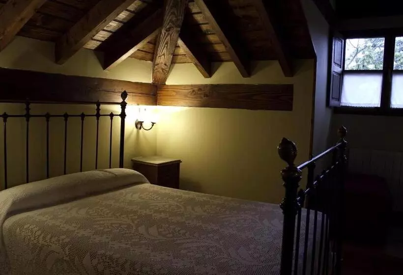 پانسیون Posada Fuentedevilla