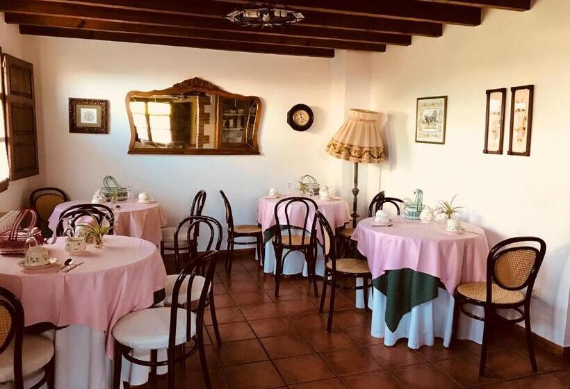 膳宿费 Posada Fuentedevilla