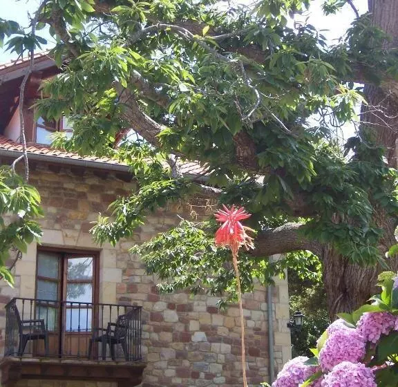 پانسیون Posada Fuentedevilla