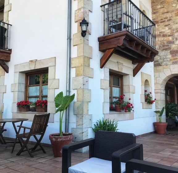 膳宿费 Posada Fuentedevilla